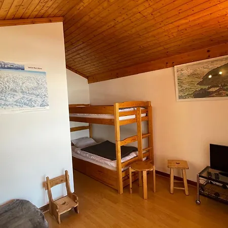 شقة Saisies : 3 Pieces Mezzanine, 2 Salles De Bains, Vue Pistes - Fr-1-293-76